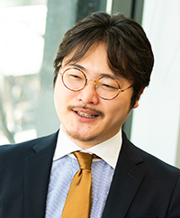 石井 遼介