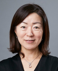 村上 佳代