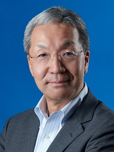 平手 智行