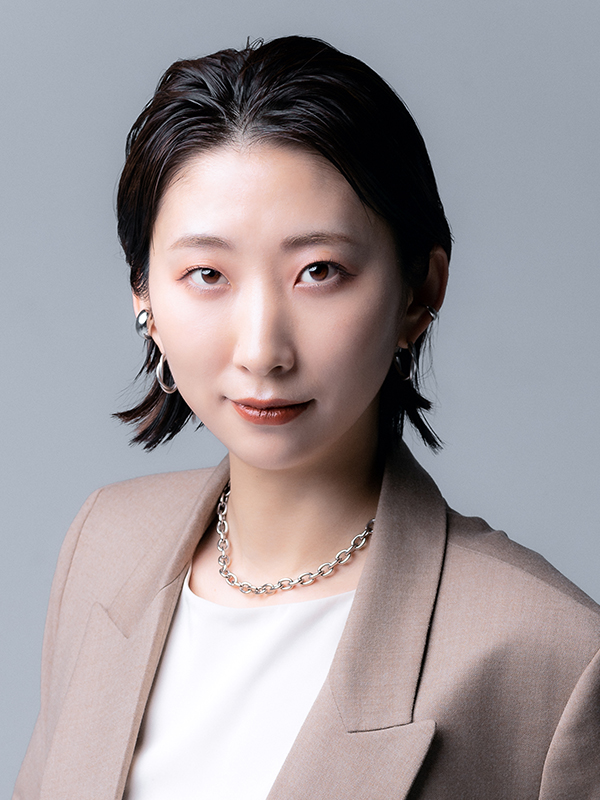 岩崎 由夏