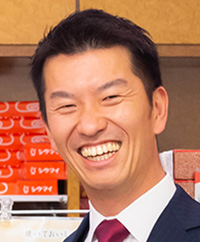 野並 晃