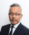 最首 英裕