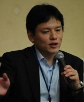 田村 謙治