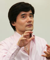 溝口 肇