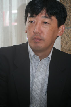 山崎 一郎
