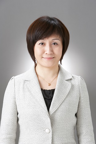 趙 麗華