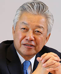 佐山 展生