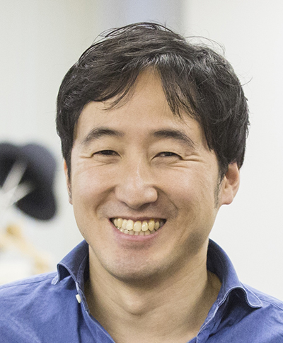 庵原 保文